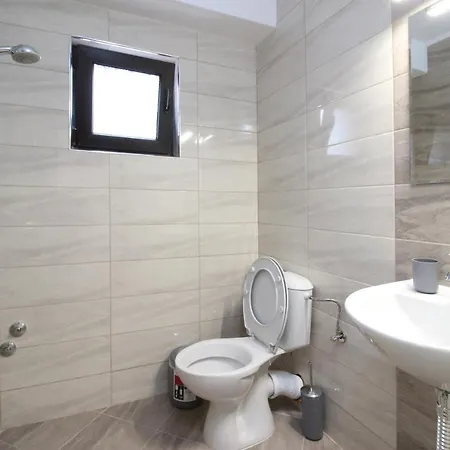 Konukevi бялата къща 2