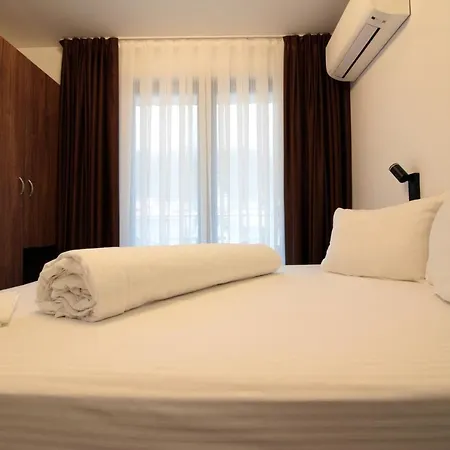 бялата къща 2 Konukevi 3*