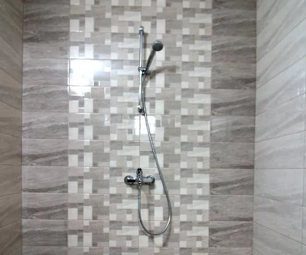 Pensjonat бялата къща 2 3*