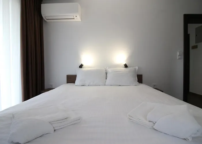 Pensjonat бялата къща 2 3*