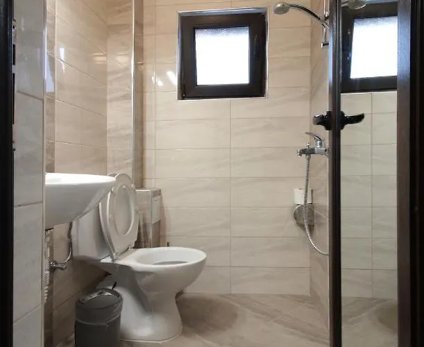 бялата къща 2